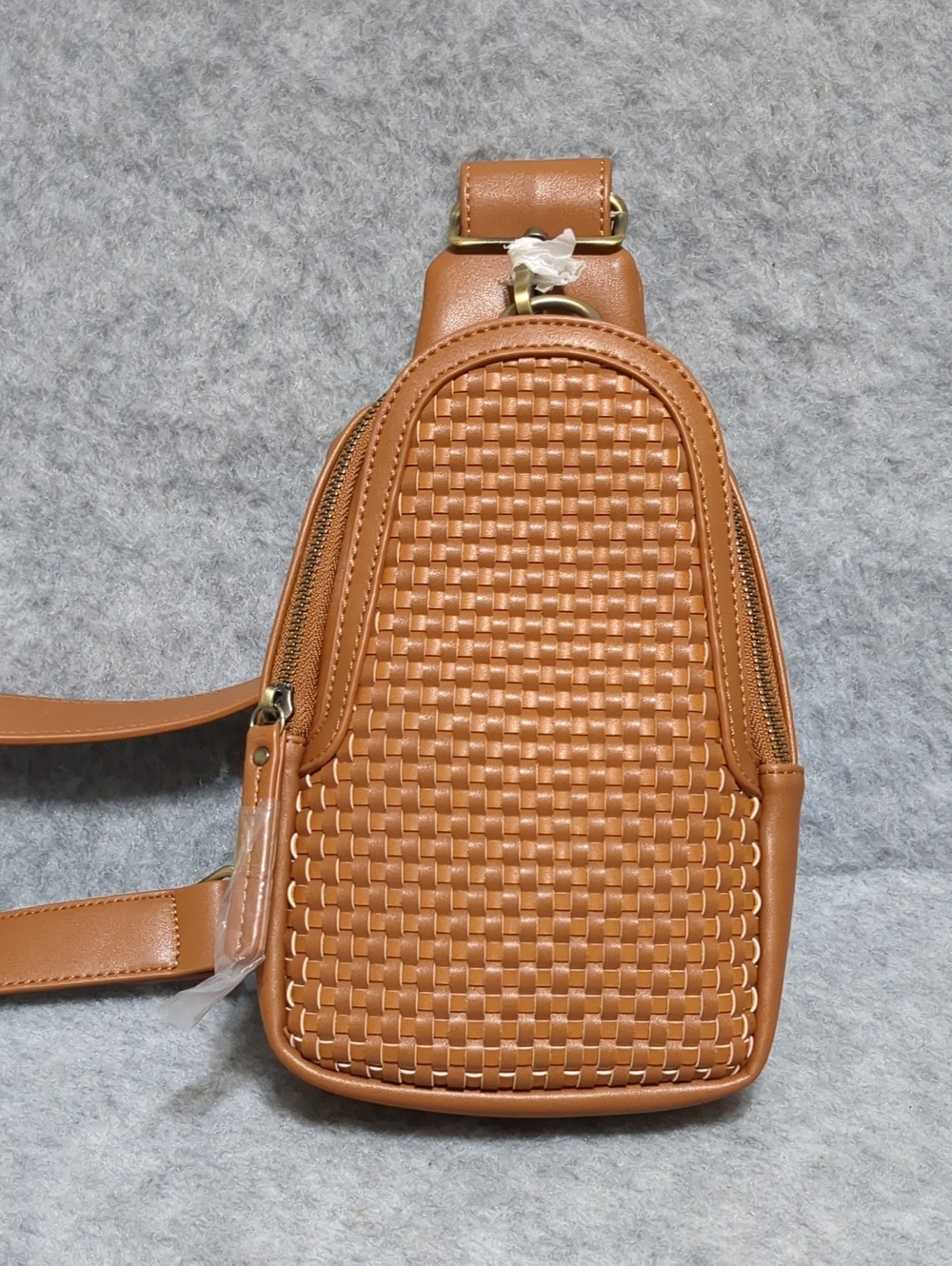 The Urban Originals x Anthropologie Woven Liberty Sling Bag NWOT - Picture 5 of 15